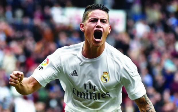 Real Madrid gana (4-2) y se coloca a un punto del Barça