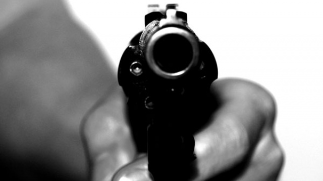 Asesinan a hombre de dos disparos en la cabeza, en el barrio La Pradera