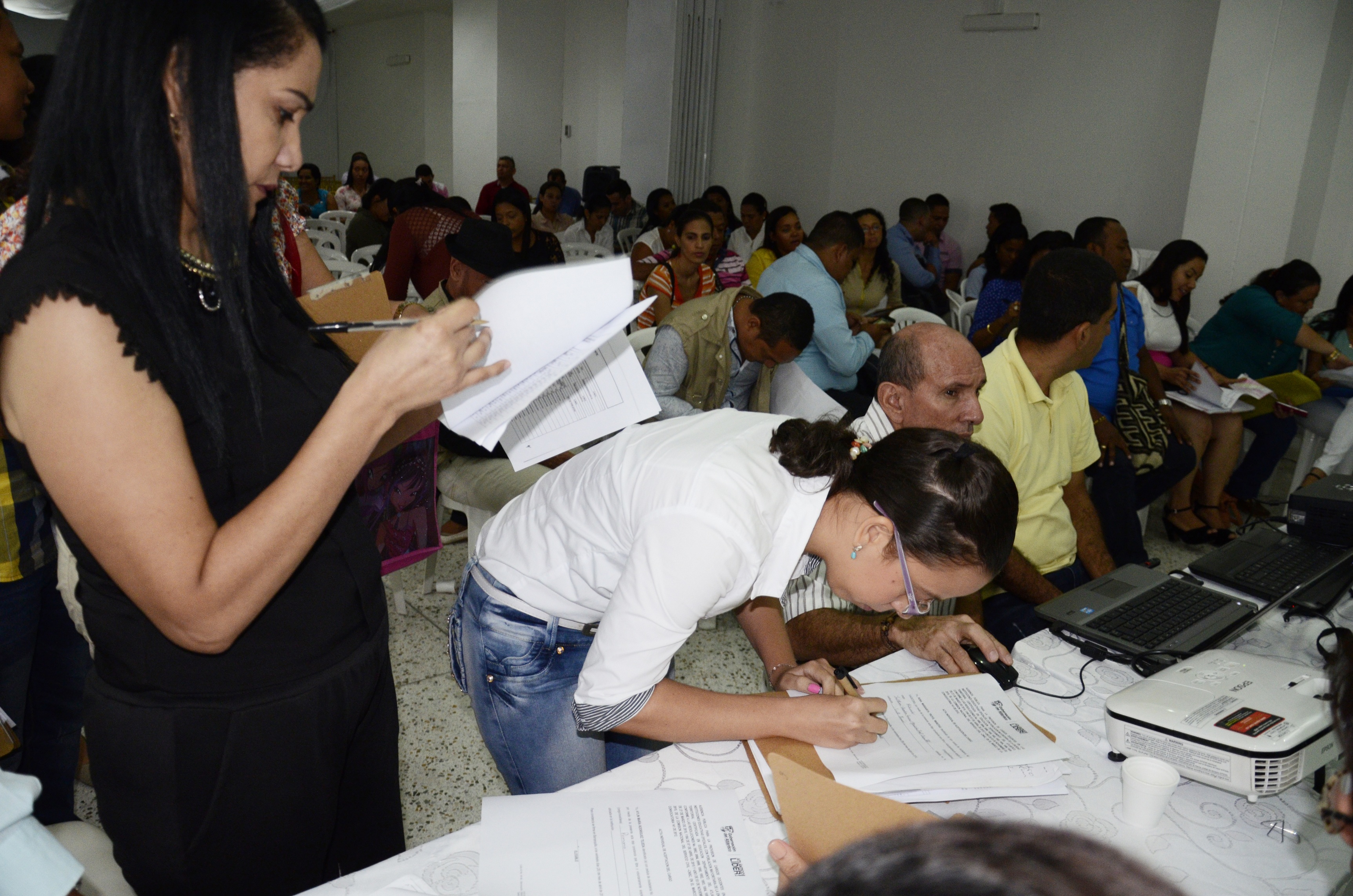 72 docentes escogieron plazas en colegios oficiales del Atlántico