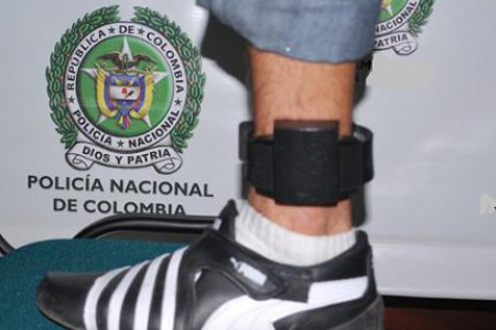 Capturan a presunto asaltante bancario con 14 anotaciones judiciales, pero juez le otorgó detención domiciliaria