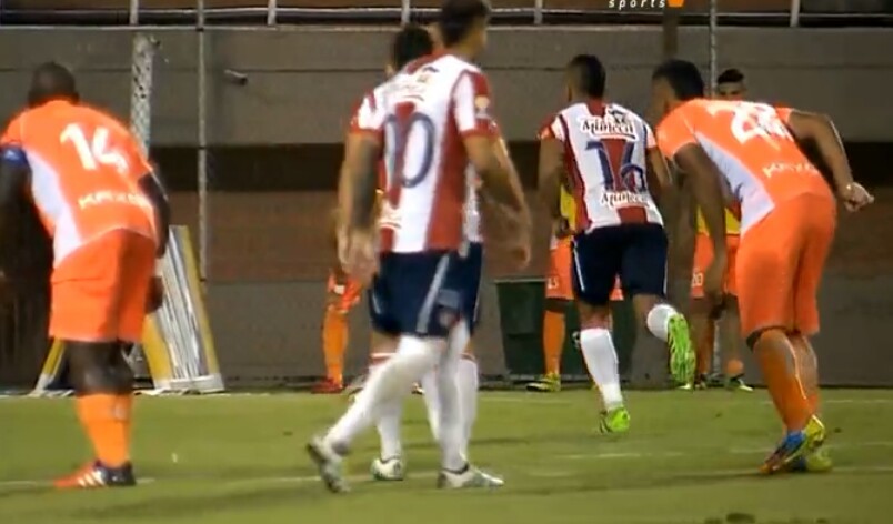 Un Junior sin definición, solo pudo sacarle un punto al Envigado en el Parque Estadio