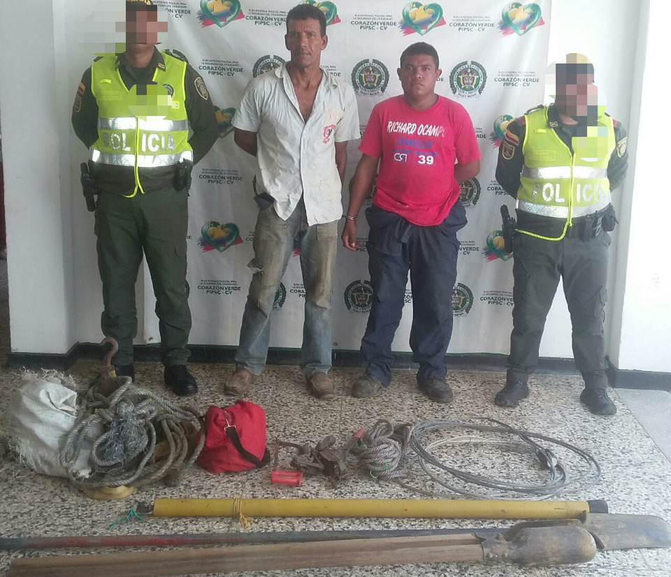 Capturados 2 sujetos en Santa Lucía, por manipulación de redes eléctricas