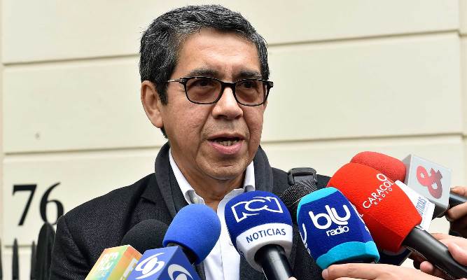 “Los detalles finales no detendrán acuerdo de paz de Colombia, que está cerca”: Exrebelde salvadoreño Joaquín Villalobos