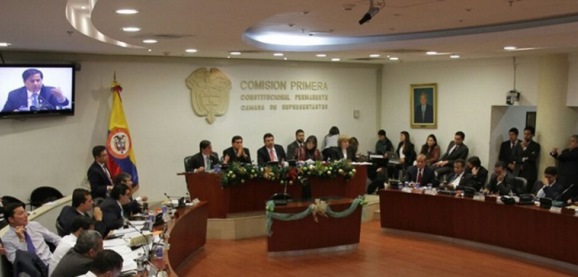 Blindaje jurídico para la paz pasa a último debate en el Congreso