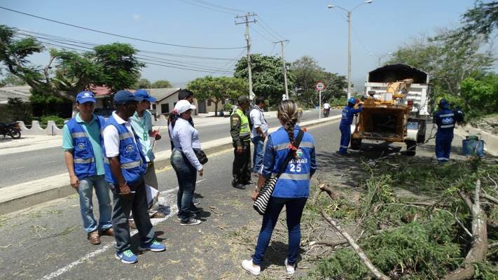 Damab realizó jornada de saneamiento ambiental en el barrio Las Terrazas