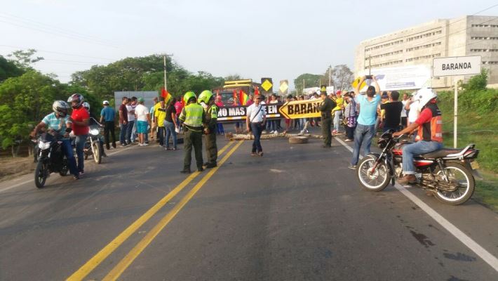 bloqueo1-baranoa-2505
