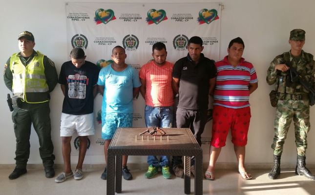 5 capturados por porte ilegal en Sabanalarga