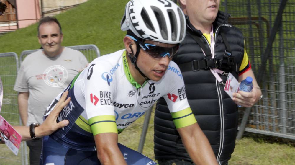Colombiano Esteban Chaves será segundo en el Giro