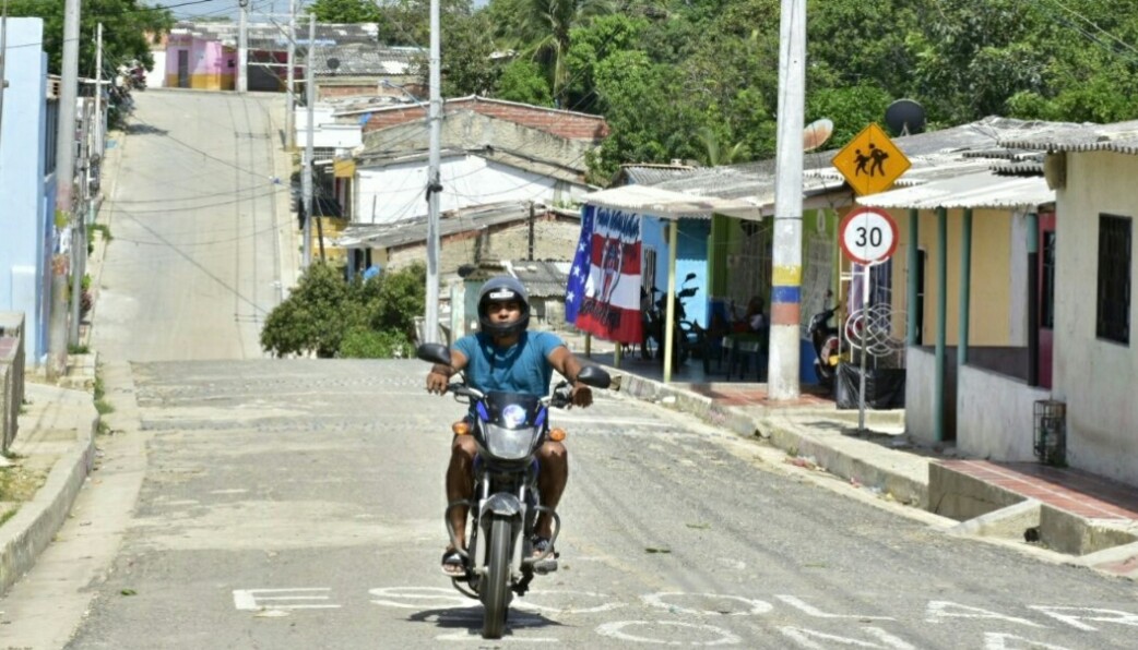 De varias puñaladas, matan a joven de 20 años en 7 de Abril