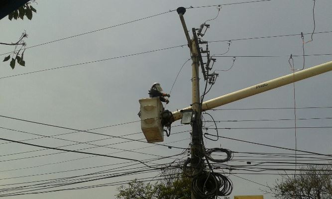 Jun14-atención-daños-Electricaribe