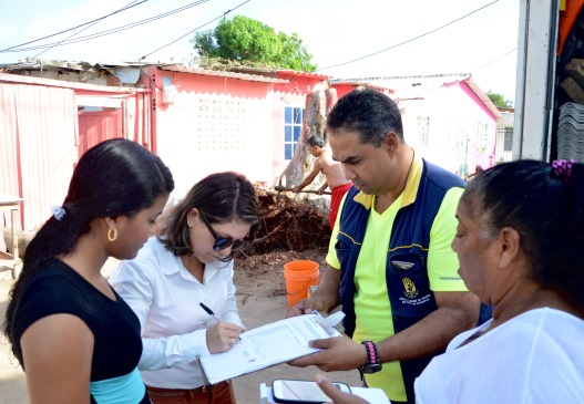 Viviendas afectadas por vendaval en Soledad reciben ayuda de la Alcaldía