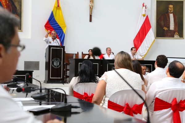 Clausura segunda sesión Asamblea (3)