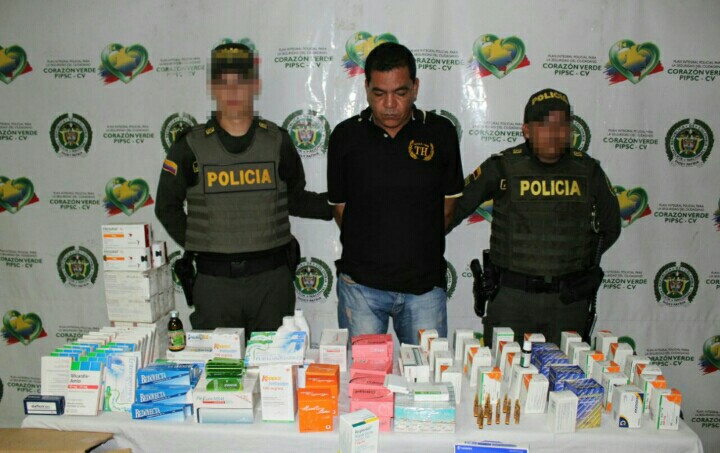 Hombre fue capturado cuando transportaba medicamentos de manera ilegal