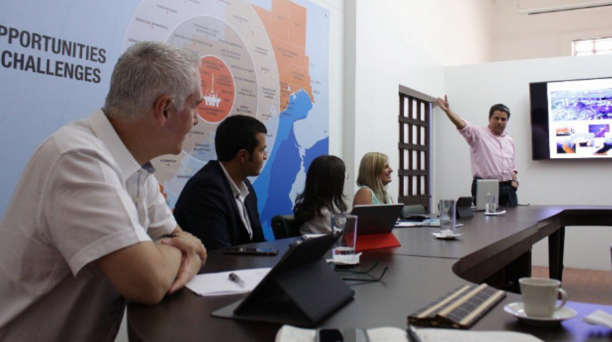 “El problema de Electricaribe no se resuelve con discursos, sino hablando con los inversionistas”: Minminas