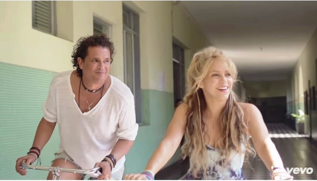 Este es el video completo de «La Bicicleta» de Carlos Vives y Shakira