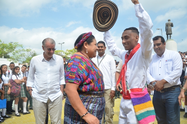 Rigoberta Menchú5