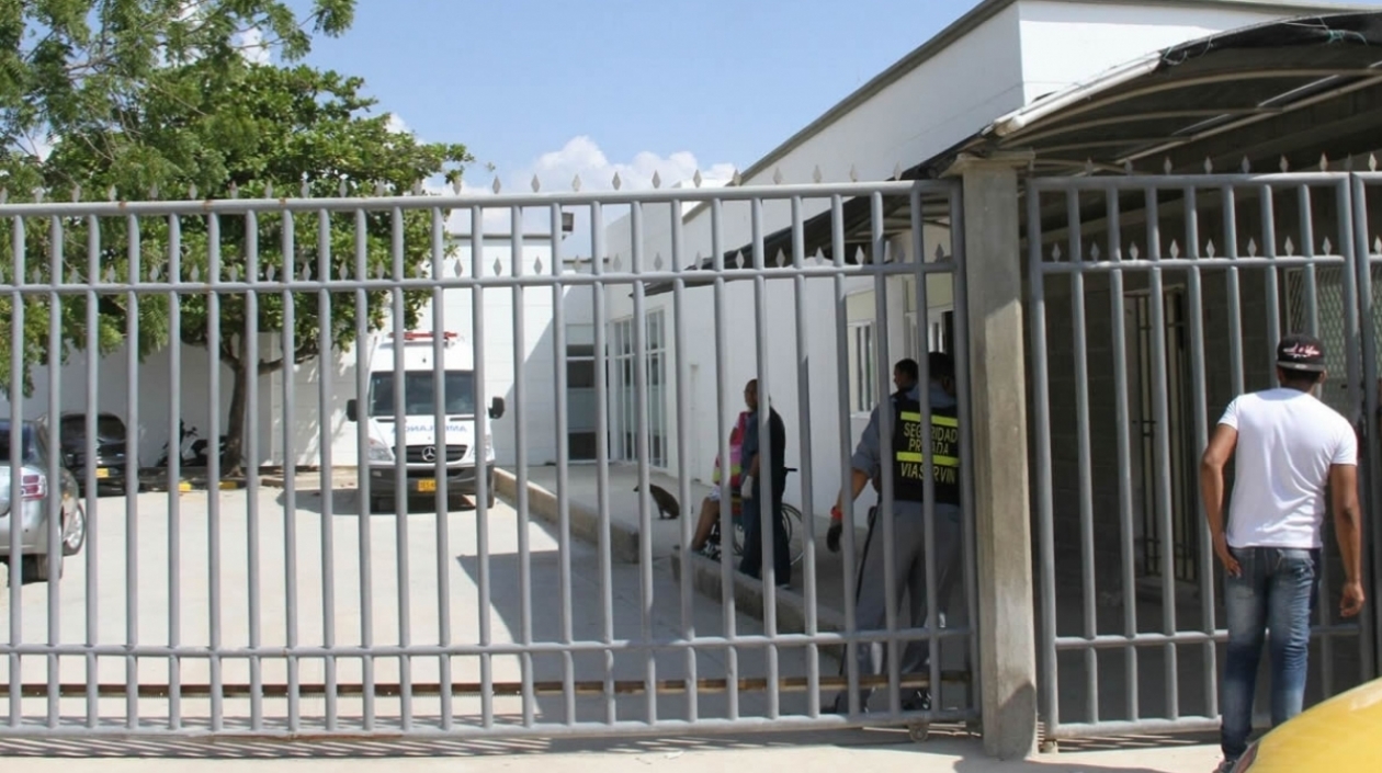 De 6 tiros matan a joven de 21 años y hieren a su acompañante