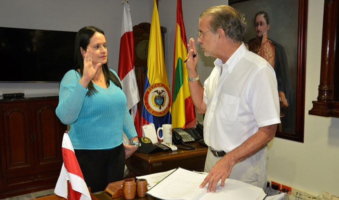 posesion-gerentes-de-hospitales-maria-inmaculada-joya-1