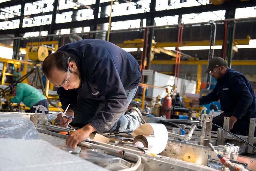 Producción Industrial de Colombia creció 4.9% entre enero y agosto de 2016