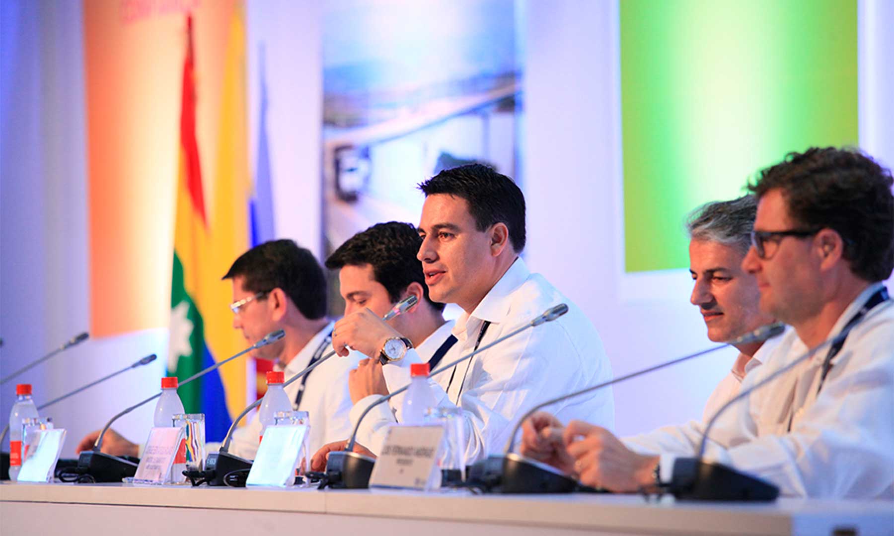 Grandes obras de infraestructura ponen a Colombia frente a un nuevo mapa: Mintransporte