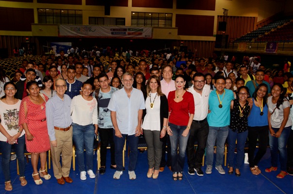 Gobernador y Mineducación dieron la bienvenida a los nuevos ‘pilos’ del Atlántico y Región Caribe5