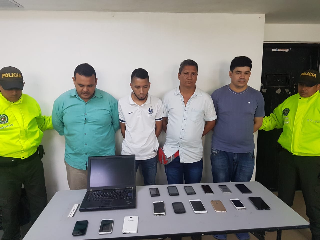 Policía da duro golpe a banda dedicada al hurto de celulares en ...