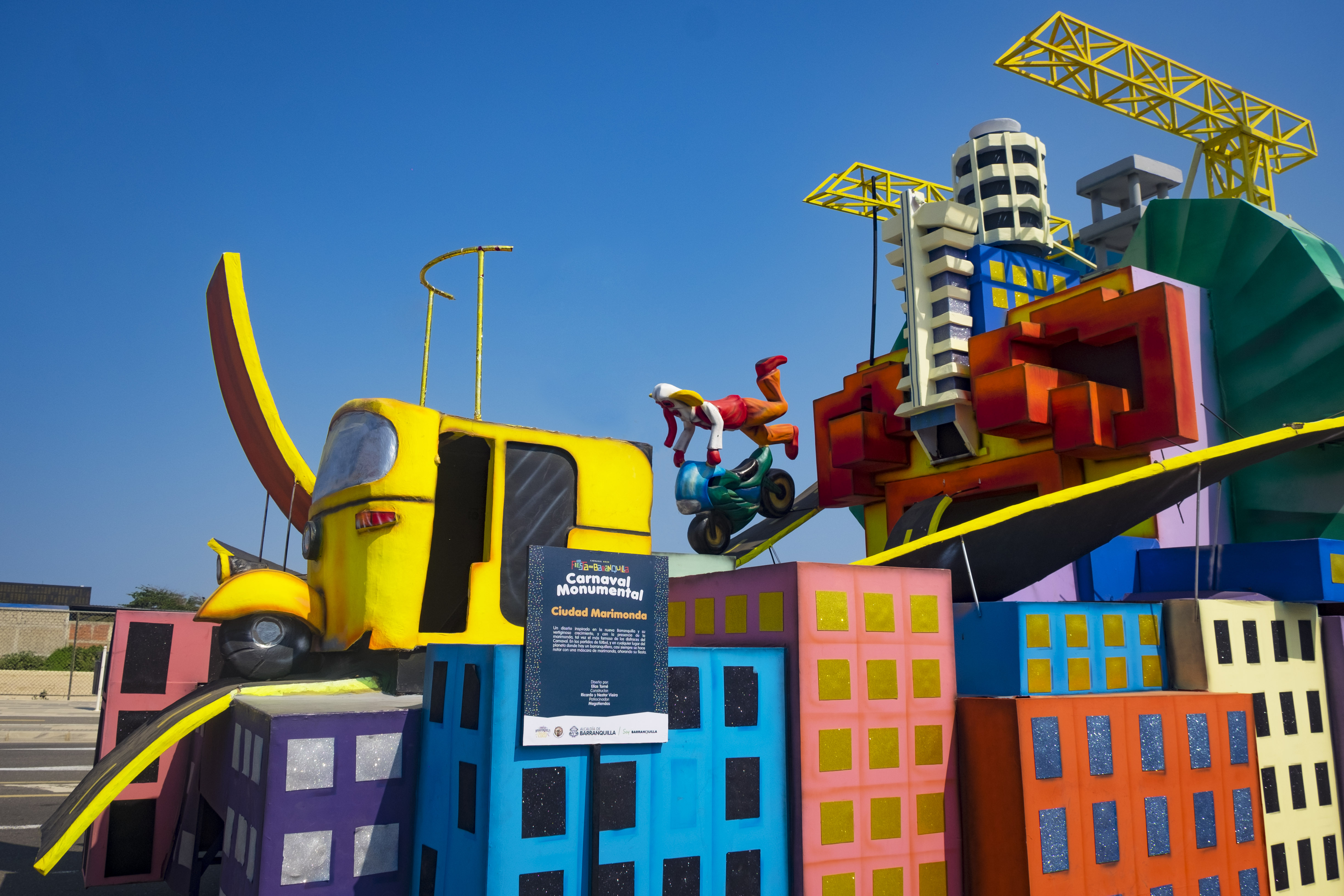 El ‘Carnaval Monumental’ espera a todos en el Malecón del Río