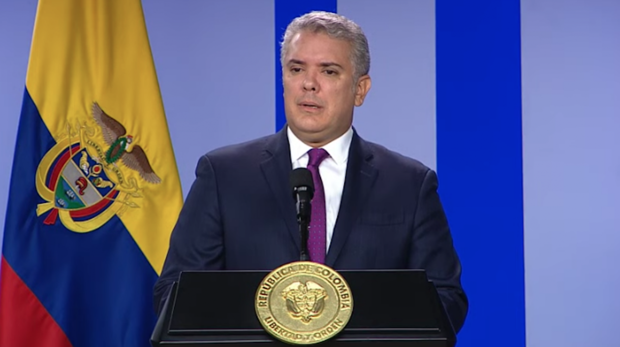 Presidente suspende por 30 días el ingreso de extranjeros y pasajeros de tránsito a Colombia