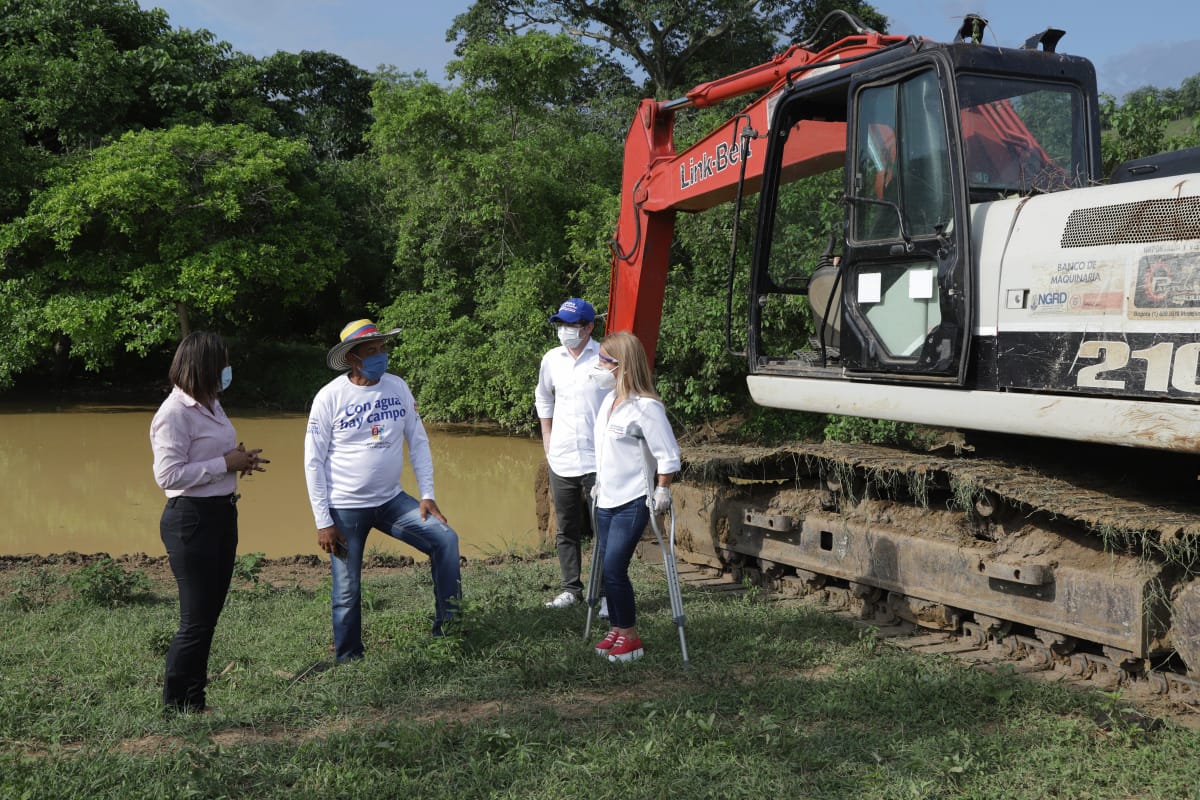 «Con 530 nuevos jagüeyes en el Atlántico, pondremos el campo a toda marcha»