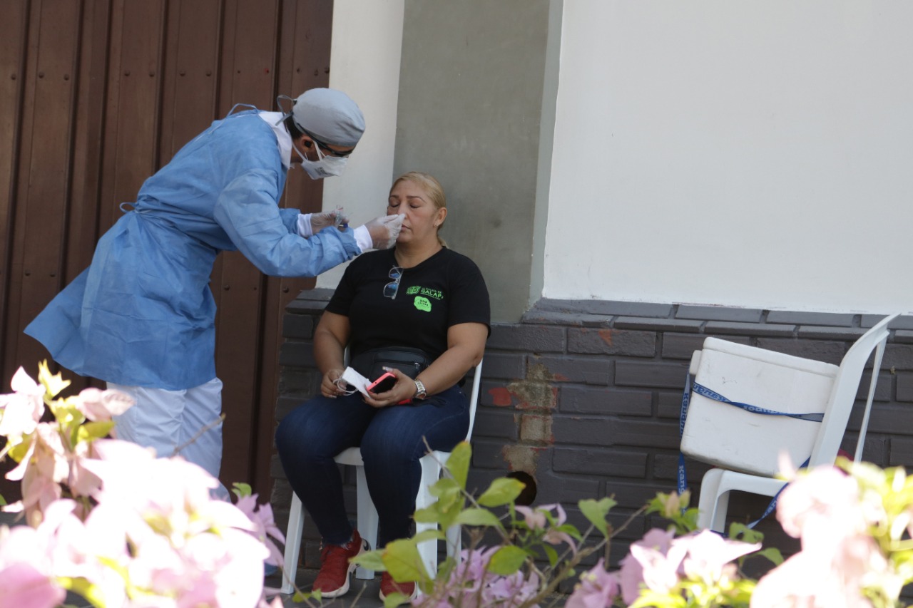 Alcaldía de Galapa continúa jornadas de tomas de muestras Covid-19 barrio a barrio