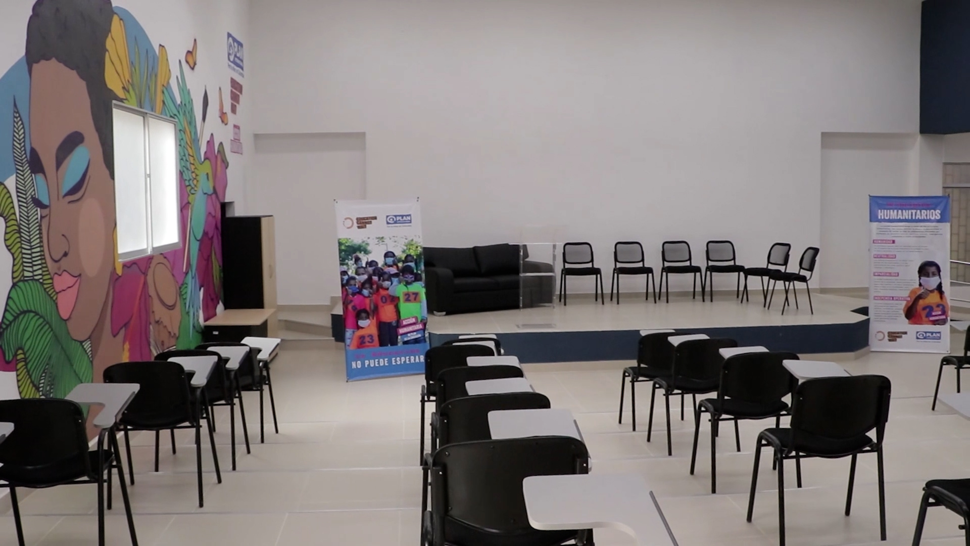 Institucion Educativa INEM en Soledad estrena auditorio