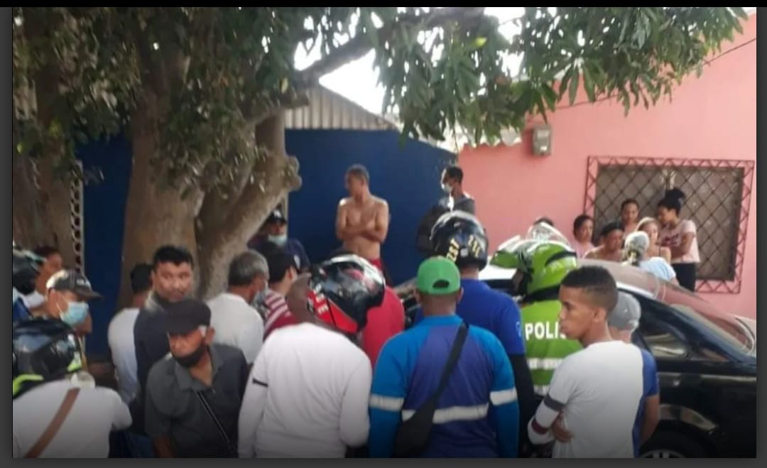 Sicarios asesinaron a comerciante dentro de un vehículo en el barrio La ...