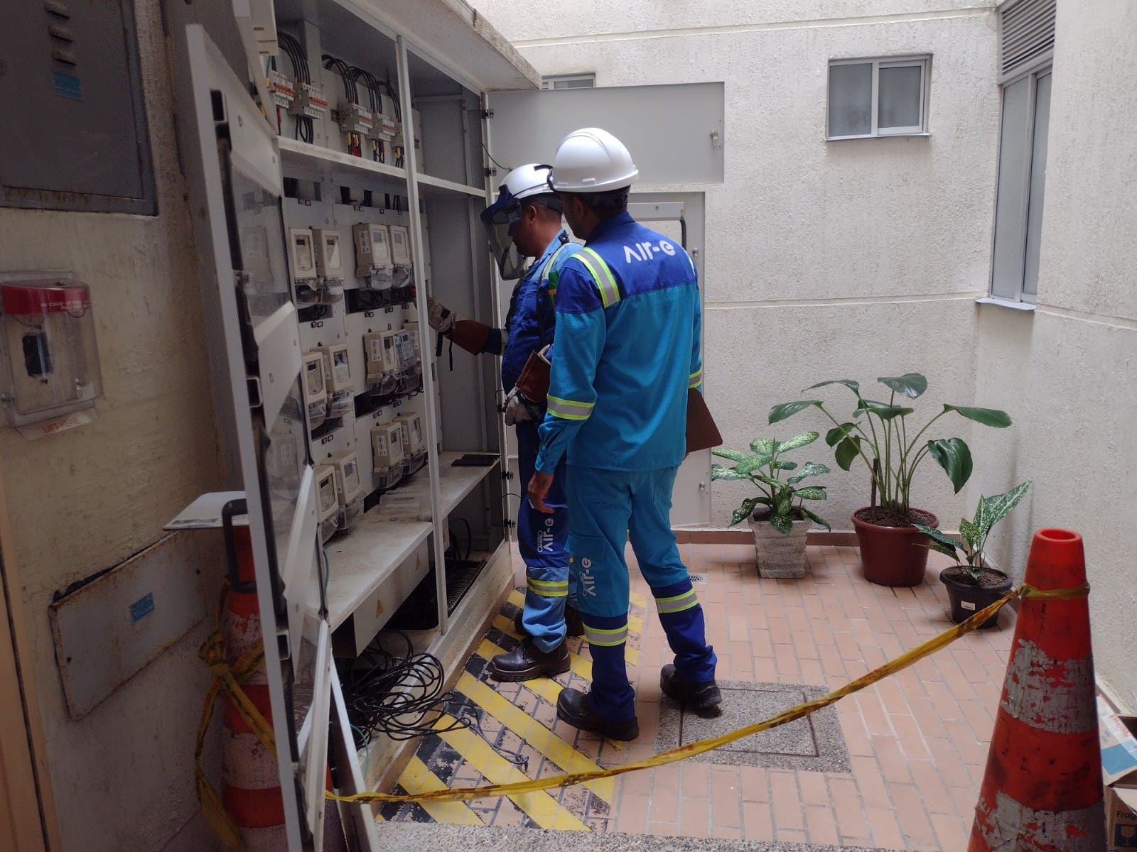 Por millonaria deuda Air-e avanza con suspensión del servicio a las áreas comunes en edificios