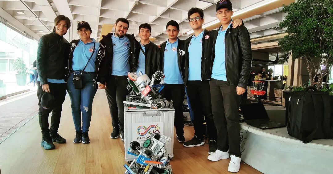 Jóvenes barranquilleros representarán a Colombia en Mundial de Robótica