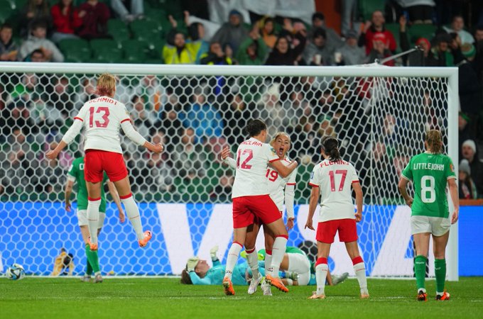 Canadá remontó ante República de Irlanda en el Mundial Femenino