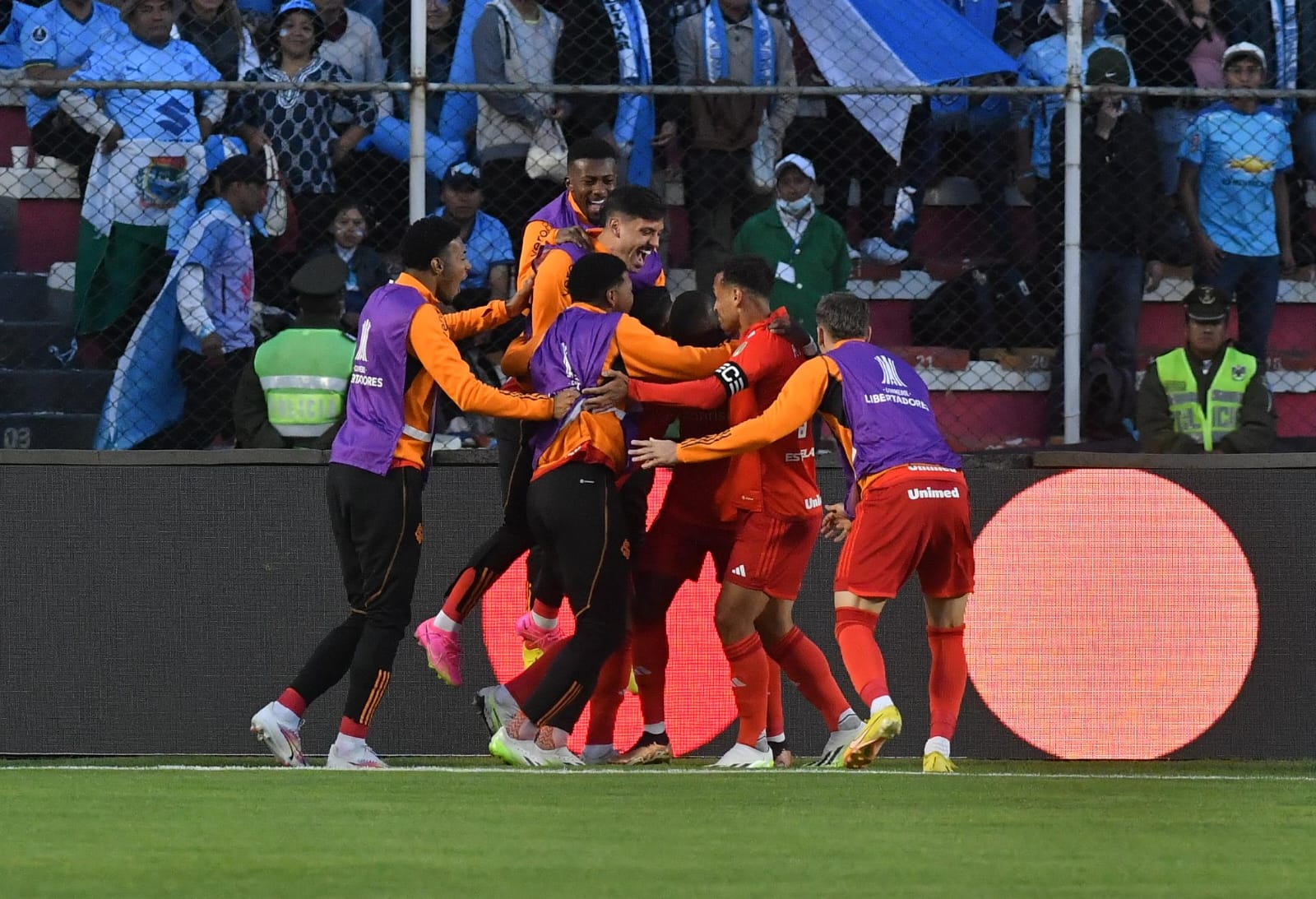 Copa Libertadores: Internacional acaba con la imbatibilidad de Bolívar en La Paz