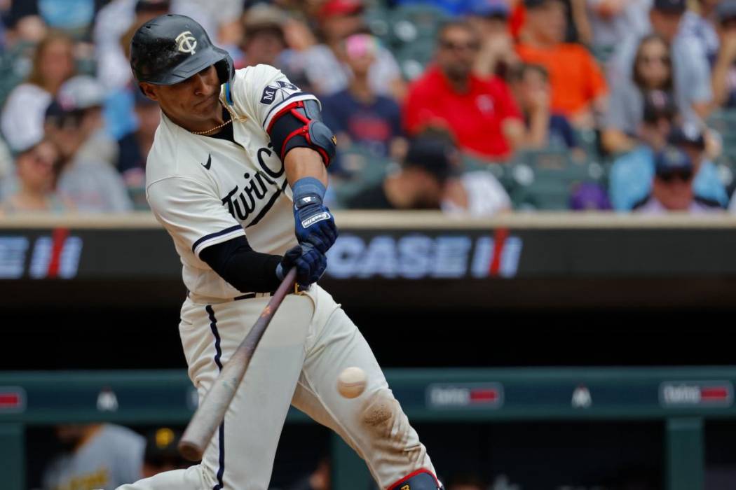 Donovan Solano jugará la Postemporada