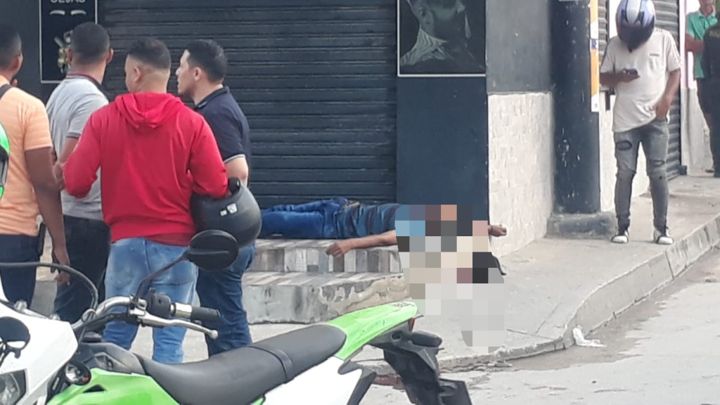 A bala fue asesinado un hombre en el barrio Las Colonias - Emisora ...