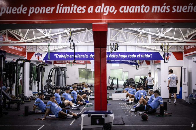 Jugadores de la Selección de Uruguay siguen arribando a Barranquilla