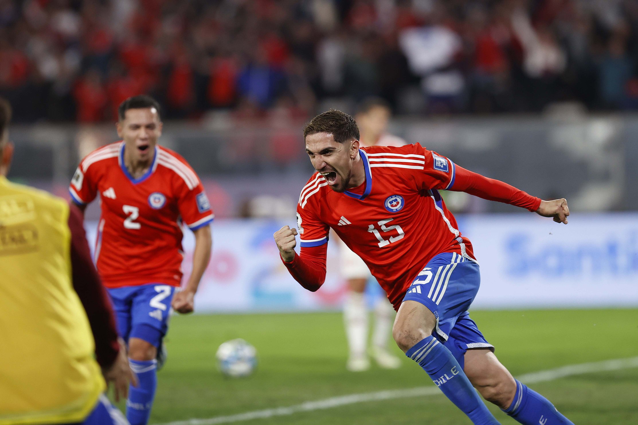 Chile ratifica su dominio como local ante Perú