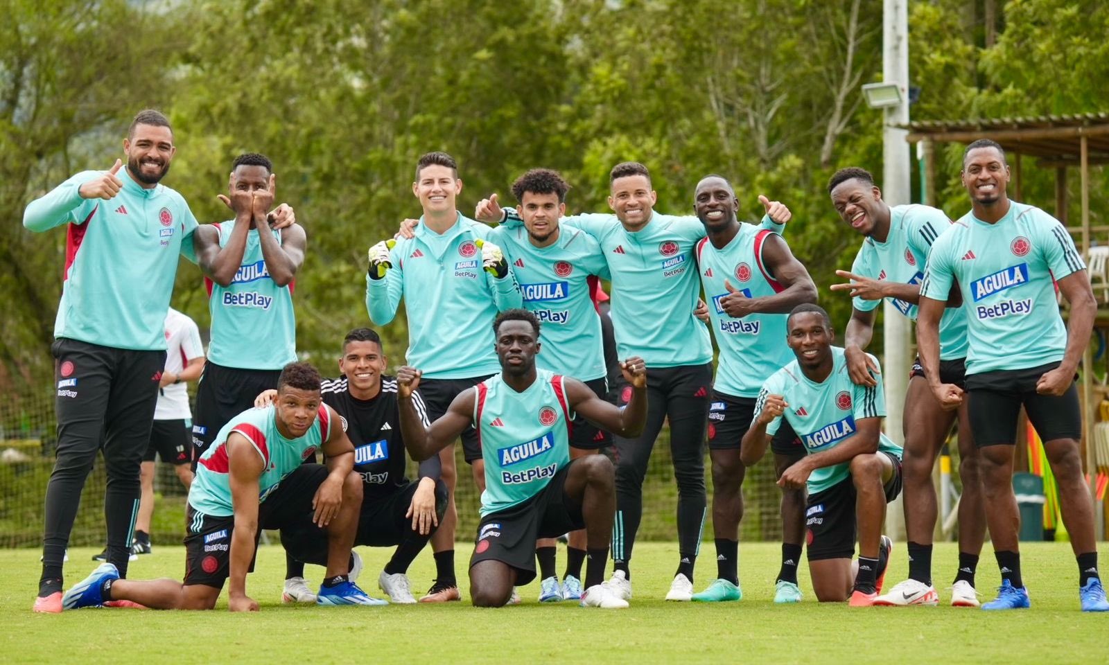 Ecuador-Colombia, un choque para alzar vuelo en las eliminatorias