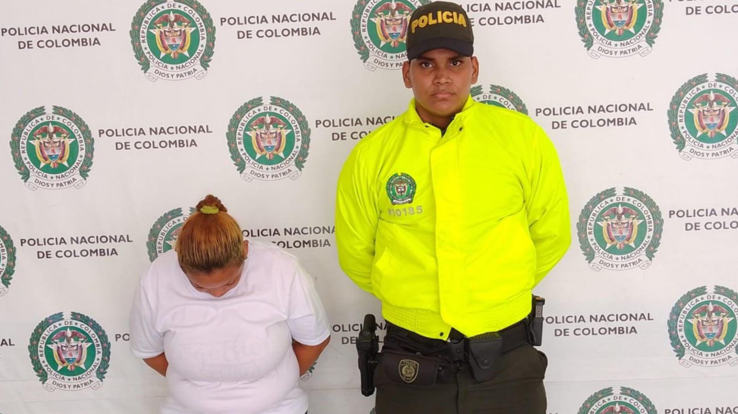 La capturan en la Ciudadela 20 de Julio con ocho cédulas en su poder ...