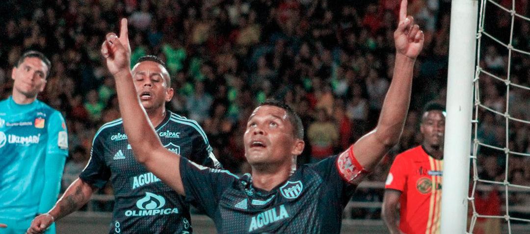 Junior derrotó al Pereira y acaricia la clasificación a los ...