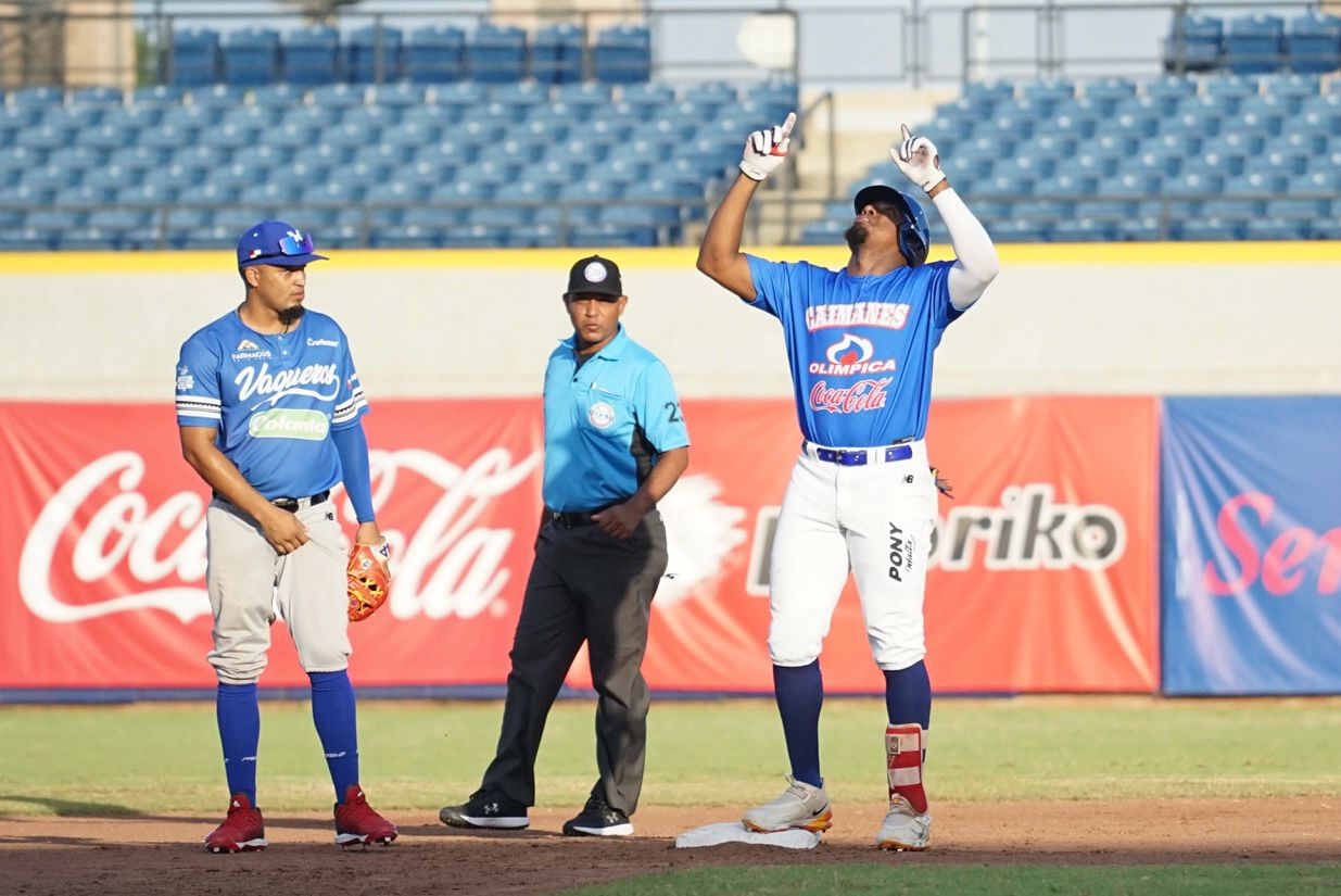 Caimanes se lleva la serie ante Vaqueros