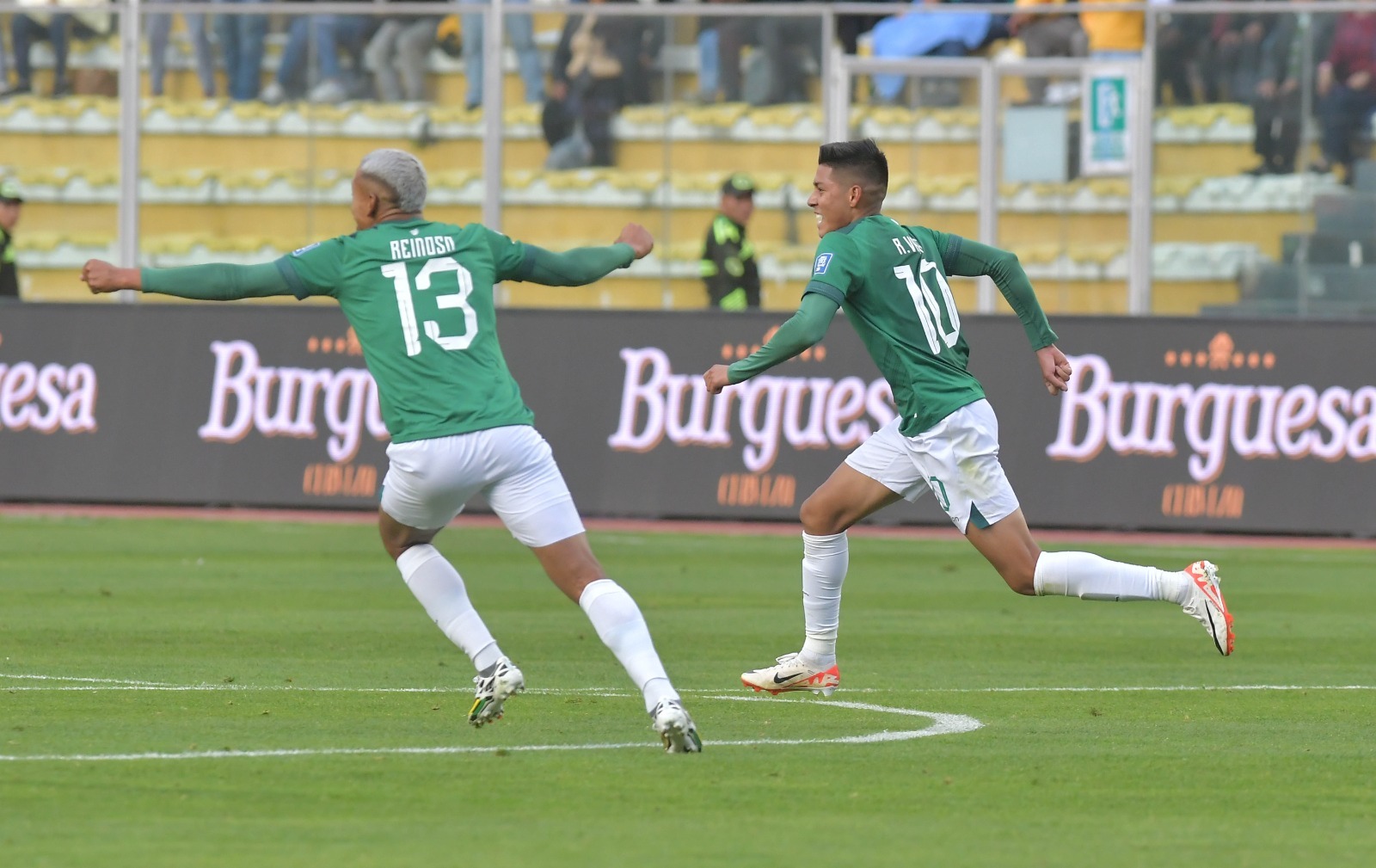 Bolivia gana su primer partido en eliminatorias al Mundial de Fútbol