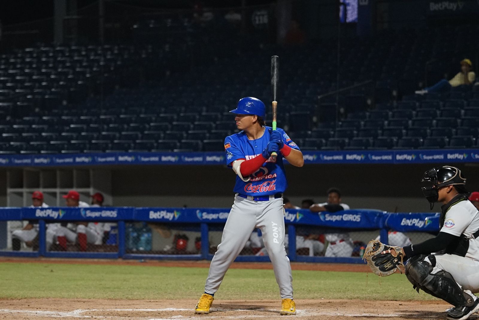 Caimanes obtiene otro triunfo ante Tigres y se lleva la serie