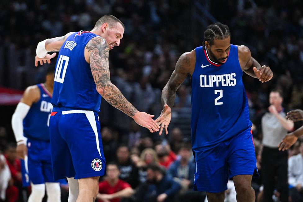 NBA: La primera jornada de 2024 deja el triunfo de los Clippers y derrotas de Dallas, Bucks y Minnesota
