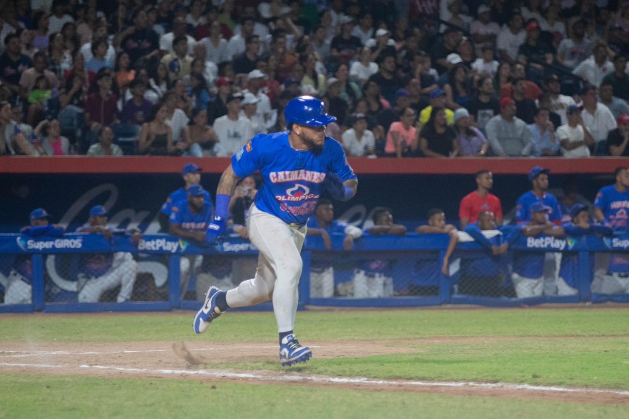 Caimanes y Vaqueros empatan la serie