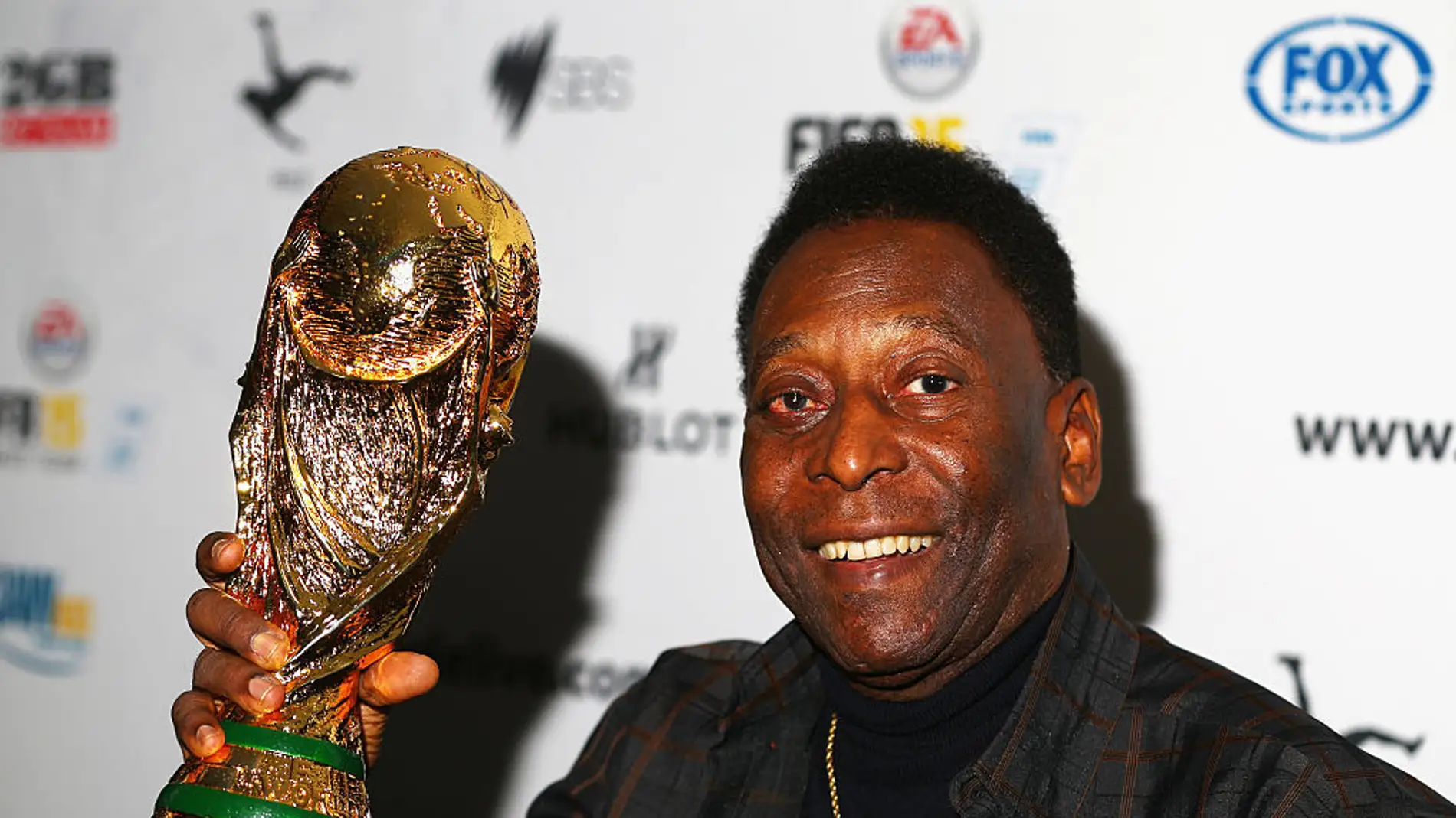 Piden exhumar los restos de Pelé para realizar una prueba de ADN