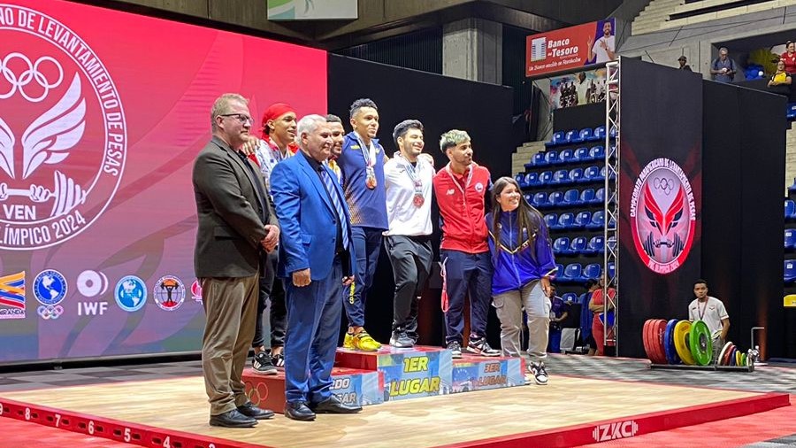 Oro para Luis Javier Mosquera en el Panamericano de Levantamiento de Pesas